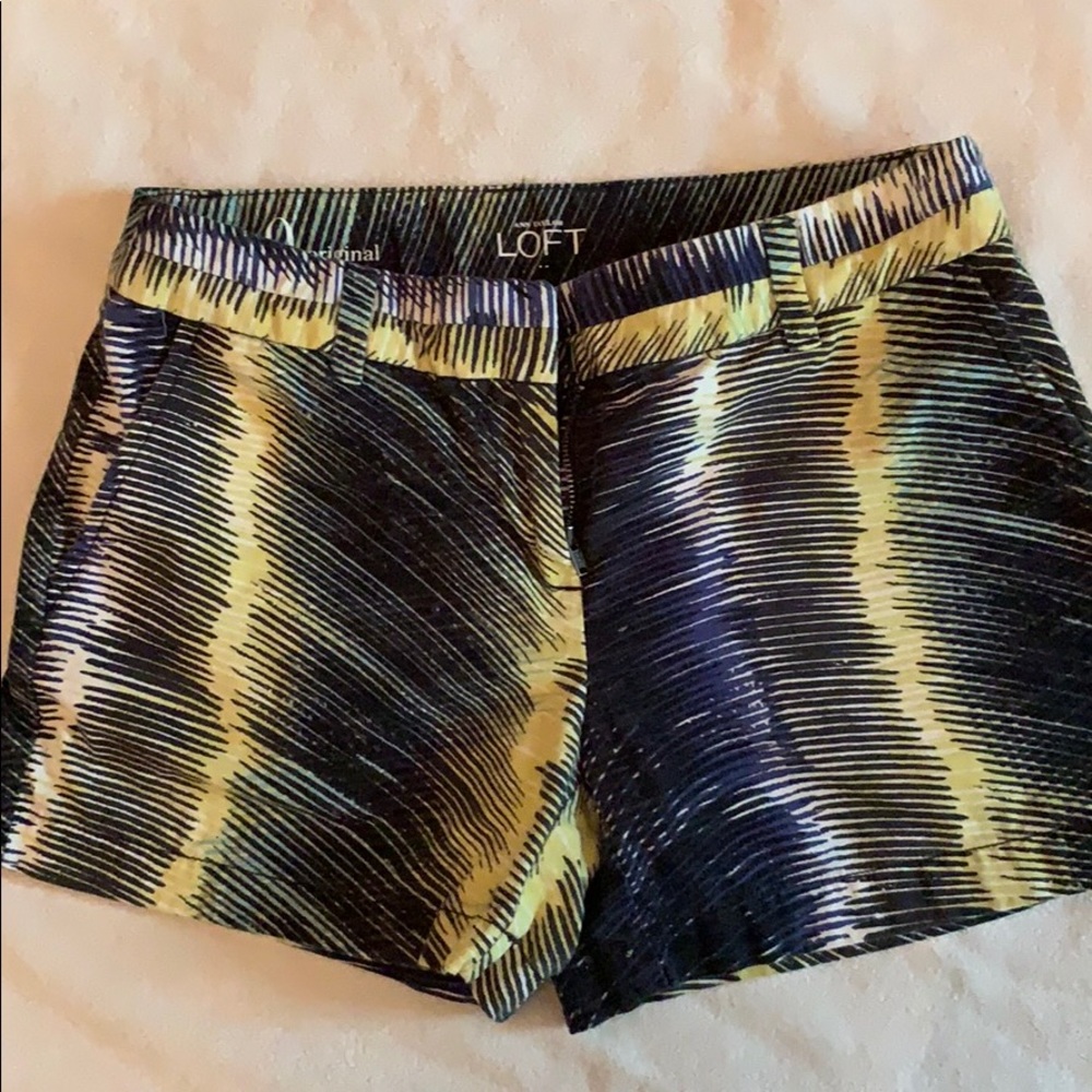 Multi colored LOFT shorts‎